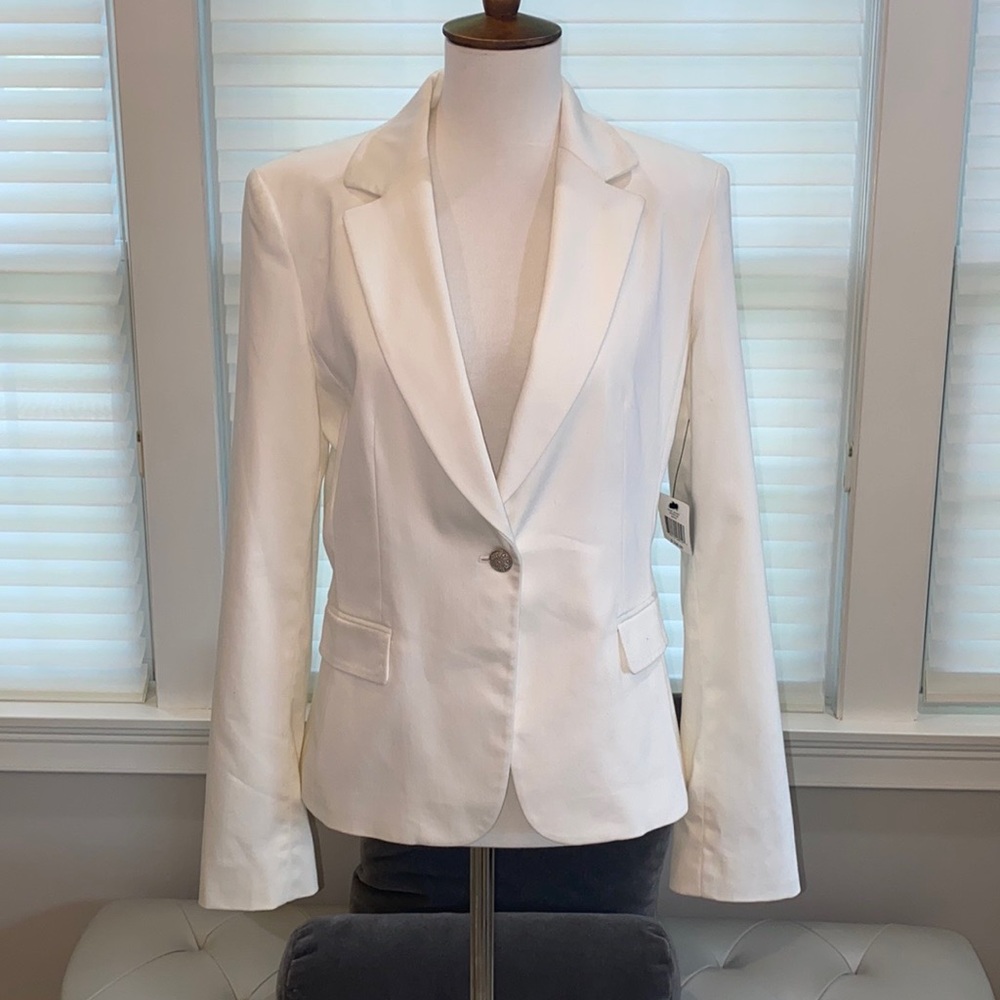 NWT Tahari white off white fitted blazer